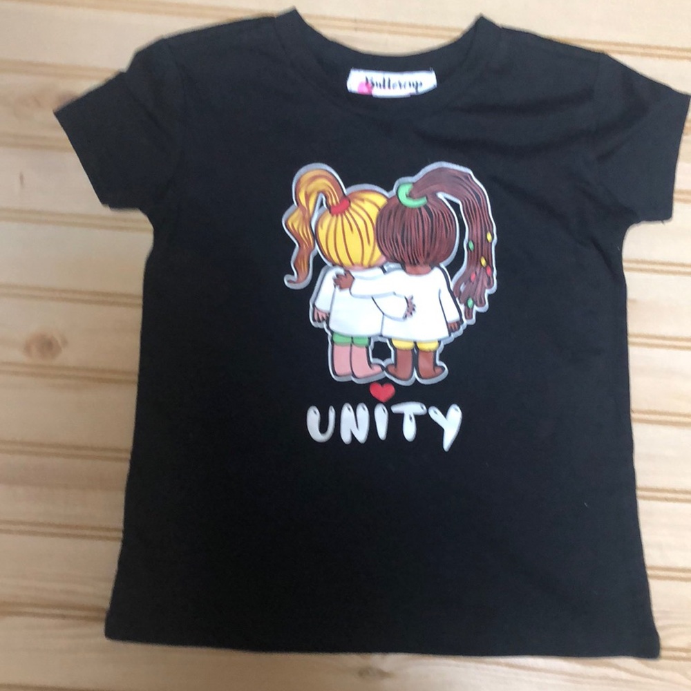 Buttercup Unity Ponytail Girls Best Friends Sisters Diversity Black‎ Tee NWT